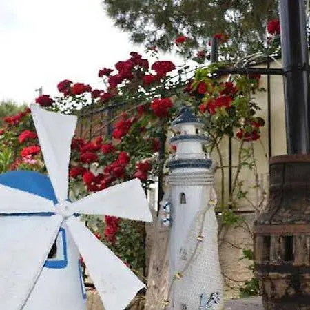 Guzelyali Πανσιόν Ayvalı